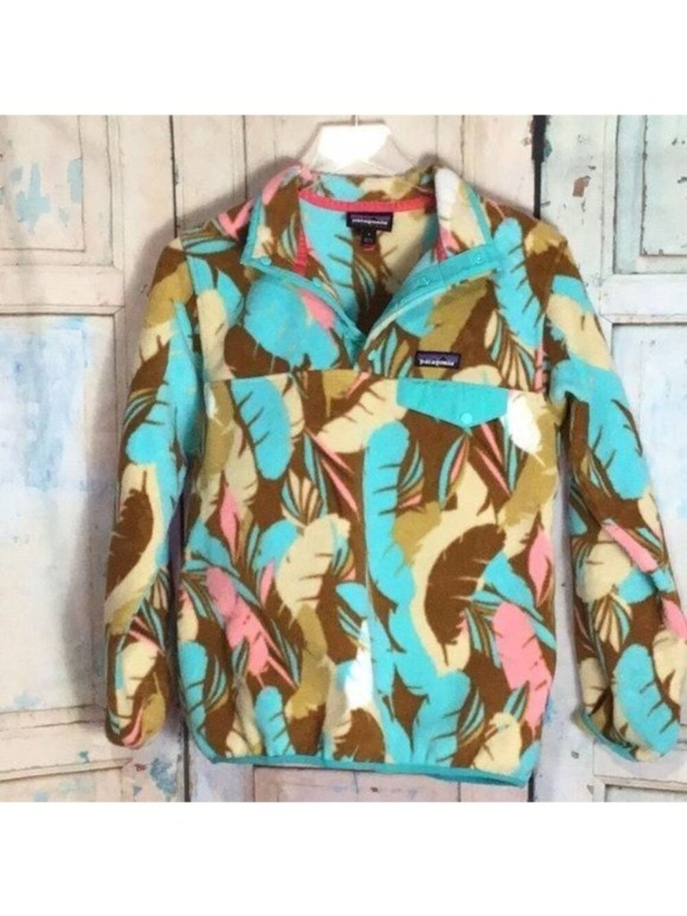 Patagonia Womans S Synchilla Fleece Snap T Teal Blue Cream Pink Feathers